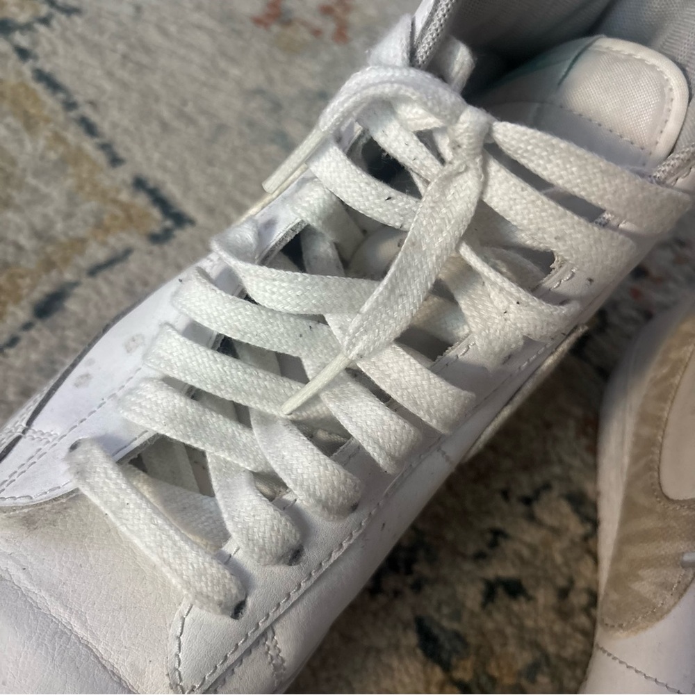 Nike White Blazer Sneakers - Picture 3 of 16